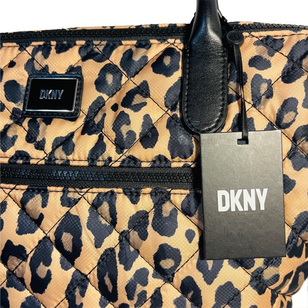 Donna Karan 𝐍𝐖𝐓 Quilted Puffer Animal Print Lyla Shopper Tote DKNY NEW - Picture 2 of 9